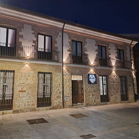 Apartamentos Turisticos Avila Puerta De Los Leales 1-2 Esterno foto